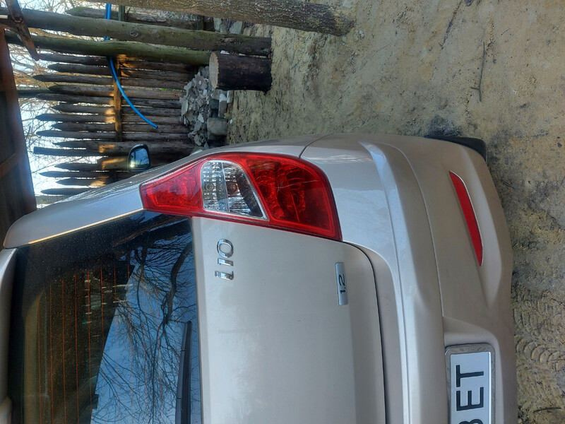 Задние фонари Hyundai i10 хэтчбек 2011 г.  1.2 л бензин Старобельск