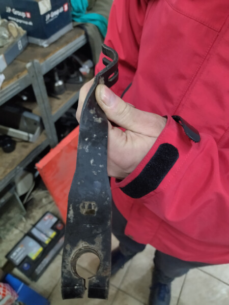 Тяга рычага КПП Volkswagen Pointer 2006 г.  Днепр