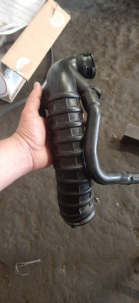 Патрубок турбокомпресора Citroen C4 Picasso універсал 2008 р.  1.6 л бензин Нетішин