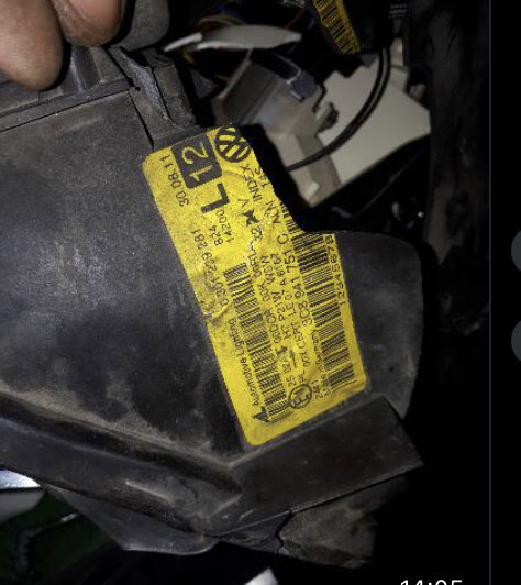 Фара передня Volkswagen Passat CC  2011 1.8 Бензин 