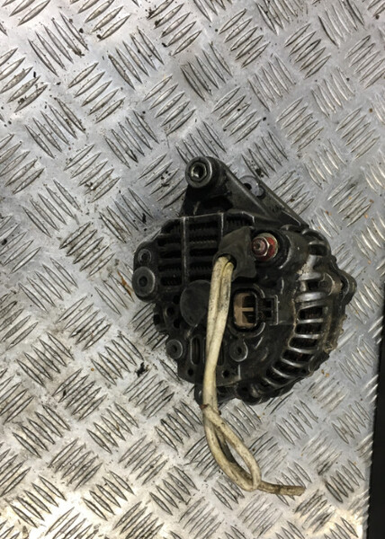 Генератор MD313395   Mitsubishi Montero, Mitsubishi Pajero Sport, Mitsubishi Pajero Wagon