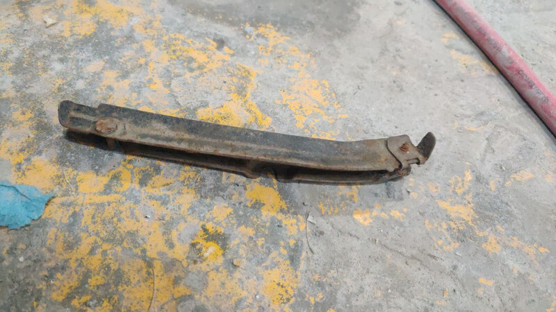 Крепление бампера A1648800314   Mercedes M-Class