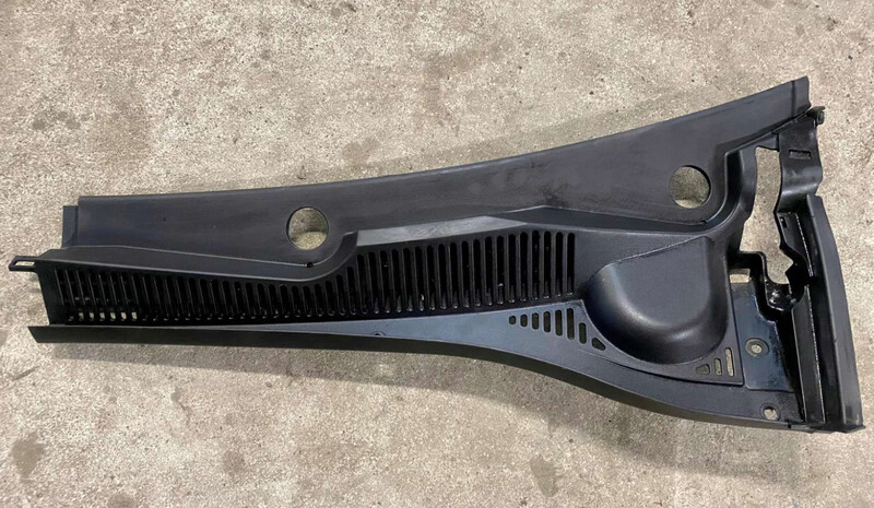 Жабо Suzuki SX4  2010 хэтчбек 2.0 Бензин Киев