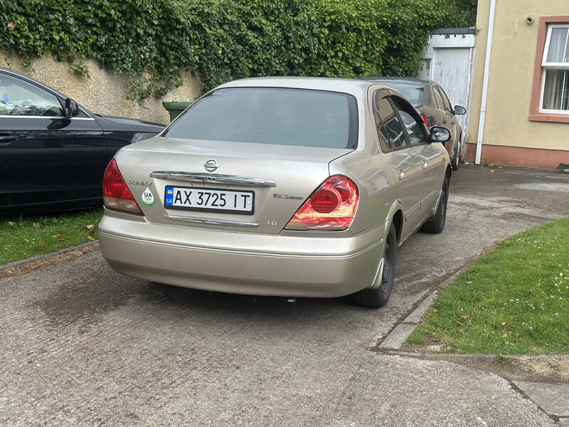 Ліхтар сигналу гальмування Nissan Sunny  2004 1.8 Бензин Дніпро