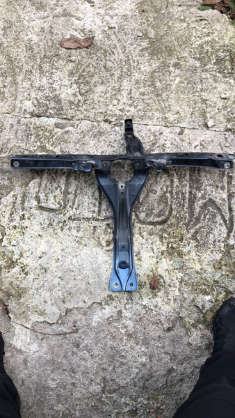 Крепление фары Subaru XV  2013 хэтчбек 2.0 Бензин Киев