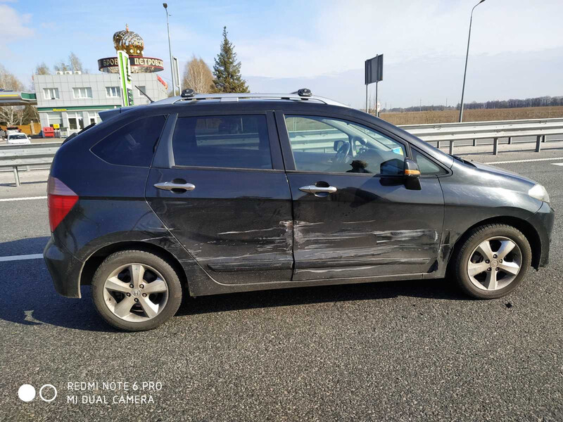 Двепі Honda FR-V  2008 2.0 Дизель Київ