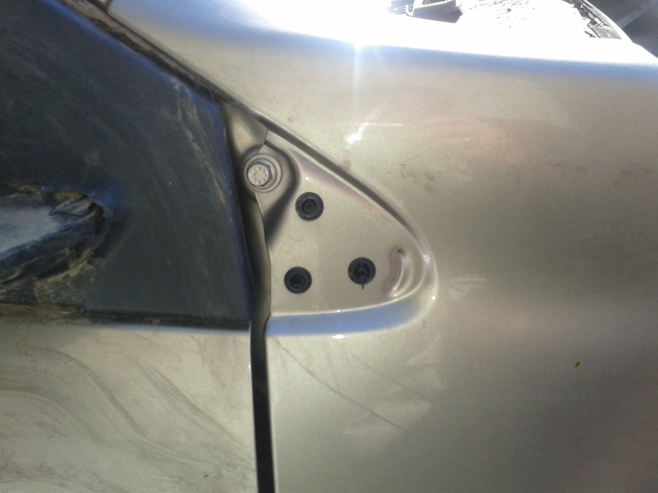 Ручка двери в сборе Renault Fluence  2010 1.6 Бензин Ровно