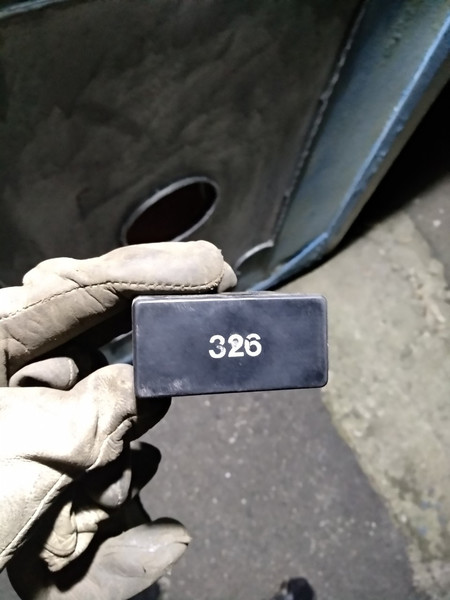 Релле 326 Volkswagen Sharan  2002 1.8 Бензин 