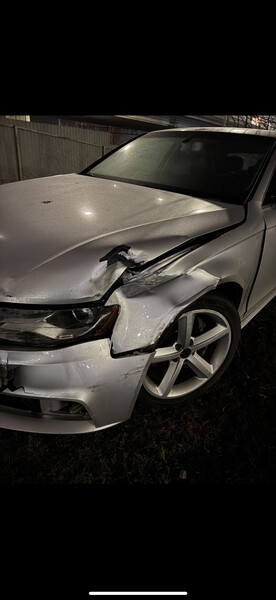 Капот Audi A4 B8 2011 г.  2.0 л бензин Киев