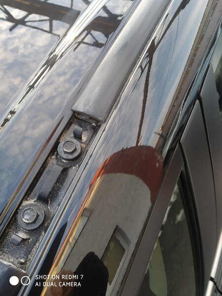 Заглушки на кришу ліва сторона Toyota RAV4  2017 2.2 Дизель Киев