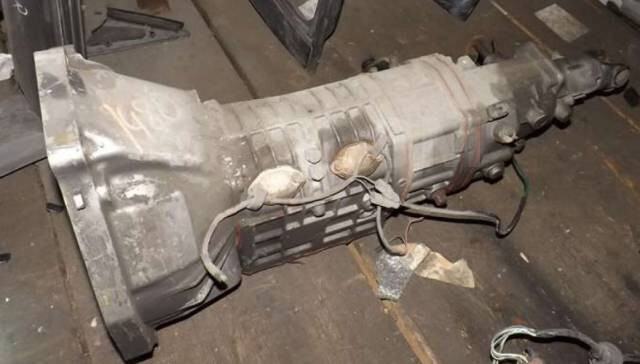 Коробка передач (кбадратний піддон) Ford Econovan  1999 2.2 Дизель Вараш