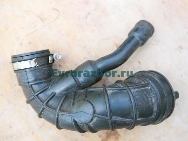 Патрубок термостата Peugeot 207  2004 хэтчбек 1.4 Дизель Красноармейск