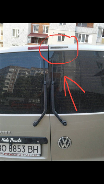 Задній верхній повторювач стоп сигналу Volkswagen T5 (Transporter)  2008 2.5 Дизель Тернополь