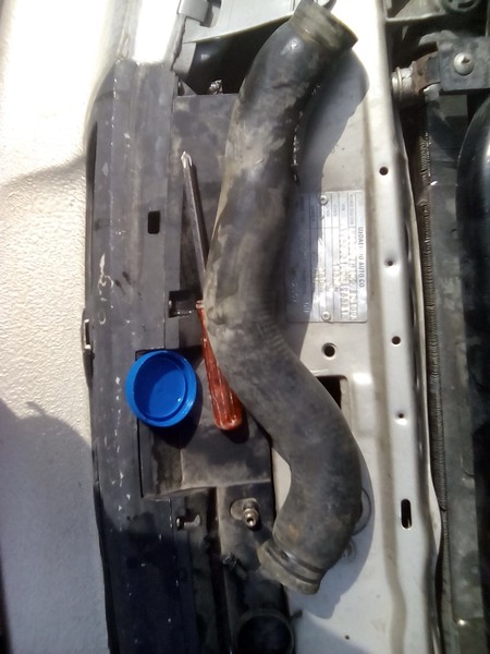 Патрубок радиатора верхний Daewoo Nexia 2007 г.  1.5 л бензин Киев