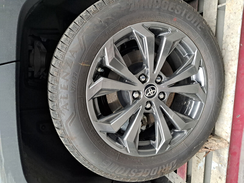 Колесо Toyota RAV4  2024 22.0 Дизель Умань