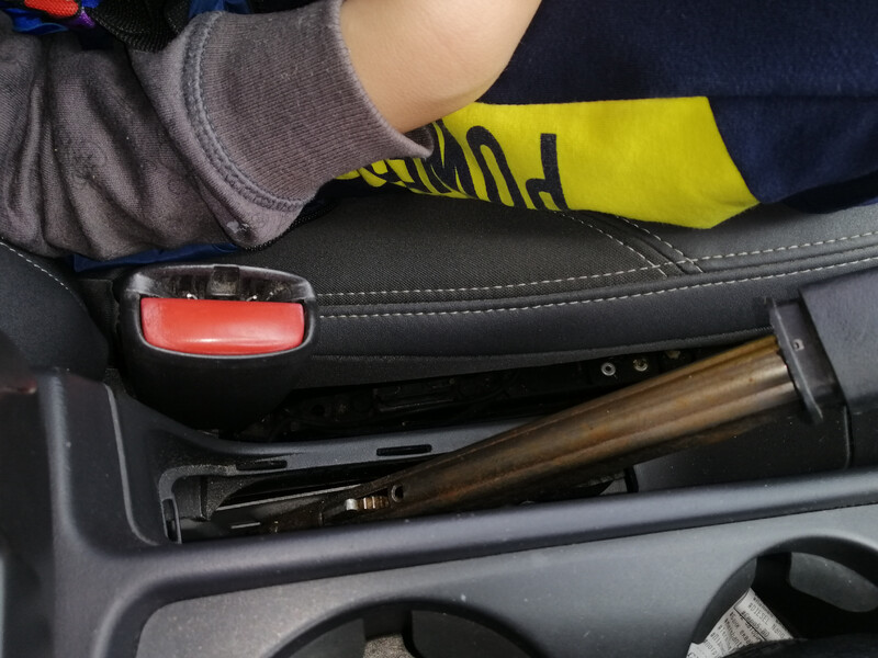 Чохол ручника Volvo V50 універсал 2006 р.  1.6 л дизель Рівне