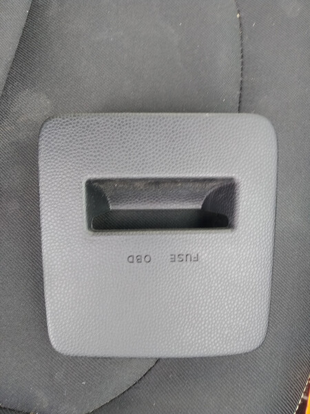 Заглушка блока предохранителей Kia Soul 2.0GDI 2014 универсал 2.0 Бензин Черкассы