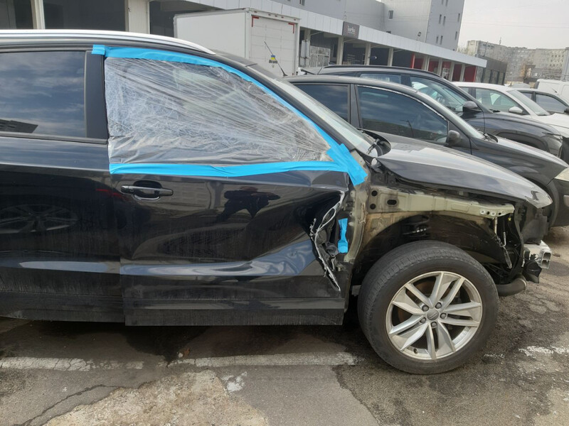 Дверь пп Audi Q3  2018 2.0 Бензин Киев