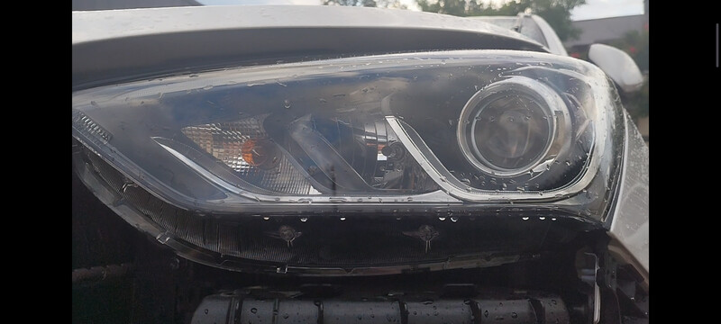 Стекло фары Hyundai Santa FE 3  2017 2.2 Дизель Херсон