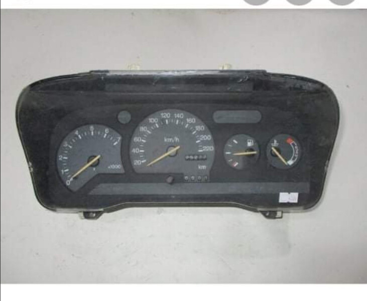 Щиток приборов Ford Escort  1989 хэтчбек 1.8 Дизель Тернополь
