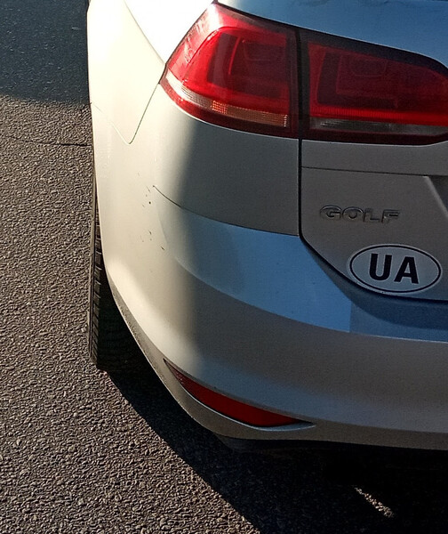 Катафот заднього бампера Volkswagen Golf 7  2014 універсал 1.6 Дизель Запоріжжя