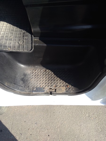 Подножка левая Renault Master 2003 г.  2.5 л дизель Киев