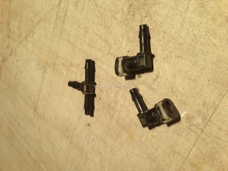 Креление омывателя стекла Nissan Micra K12  2006 хетчбек 1.4 Бензин 