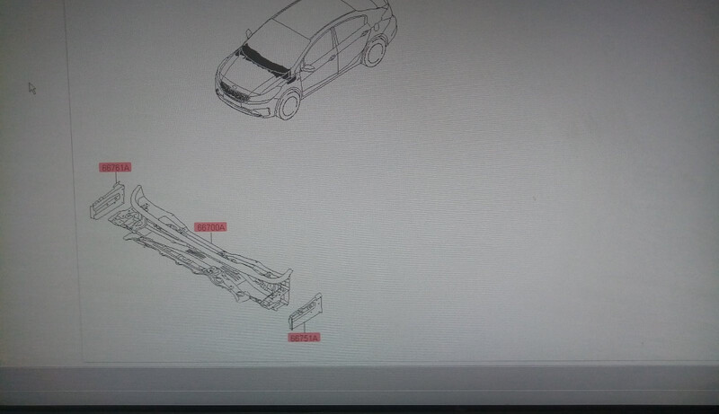 Уголки жабо дворников лев и прав Kia Forte Седан 2018 2.0 Бензин Киев