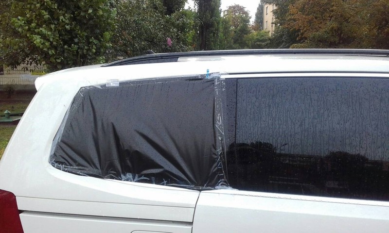 Автостекло Volkswagen Sharan  2013 2.0 Дизель 