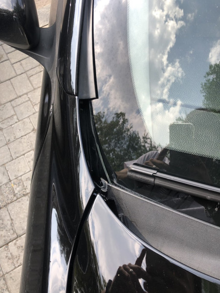 Ущільнювач скла 66894JL00A   Infiniti Q60