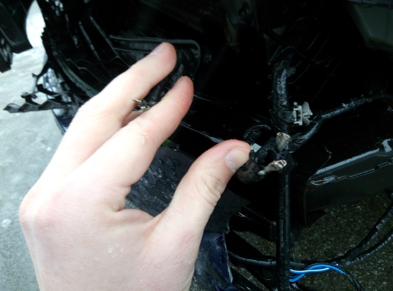 Проводка противотуманных фар Mazda 6  2011 2.0 Бензин Киев