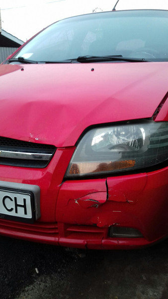 Бампер передний Chevrolet Aveo  2007 универсал 2.0 Бензин Киев