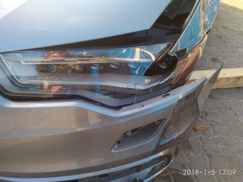 Стекло для led фары Audi A6  2011 3.0 Бензин Херсон