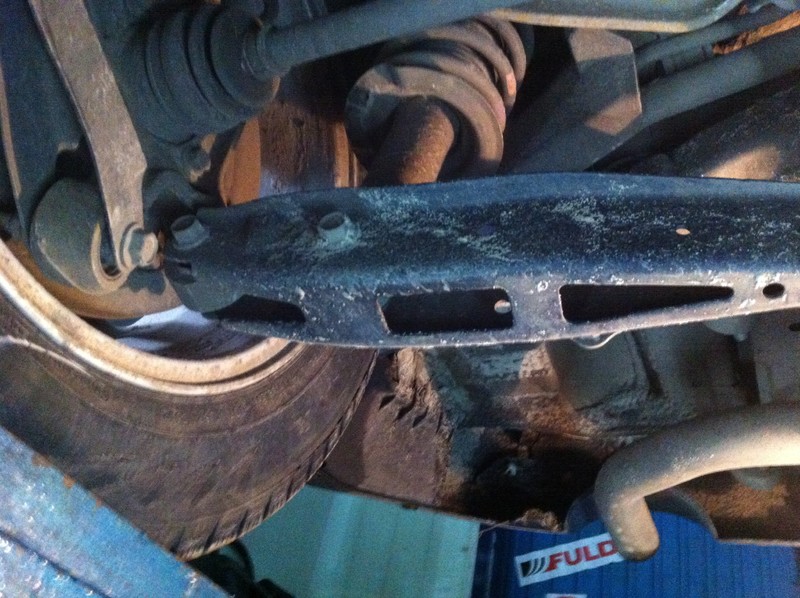 Важіль Subaru Impreza  2010 1.4 Бензин 