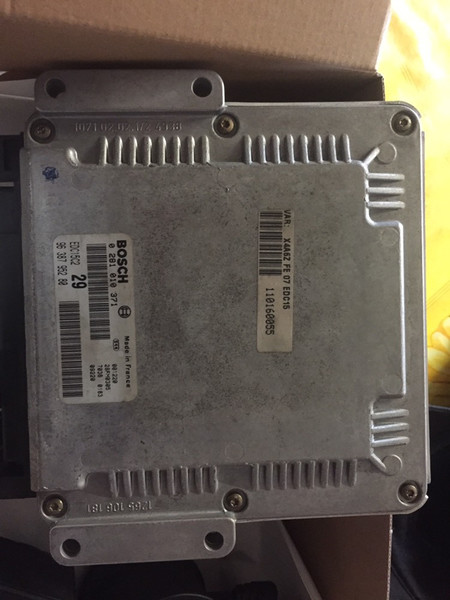 Электронный блок управления двигателем Citroen C5 хэтчбек 2002 г.  2.2 л бензин Львов