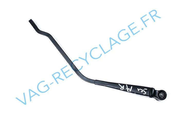 Рычаг заднего стеклоочистителя Volkswagen Scirocco  1986 хэтчбек 1.6 Бензин Черкассы