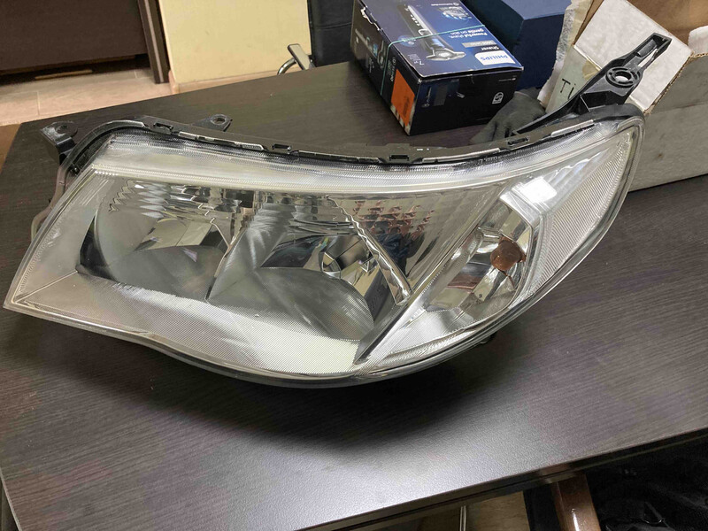 Левая фара (в сборе) Subaru Forester  2008 2.0 Бензин Одесса