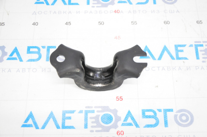 Скоба задньї втулки стабілізатора Nissan Pathfinder R51  2008 2.5 Дизель Вараш