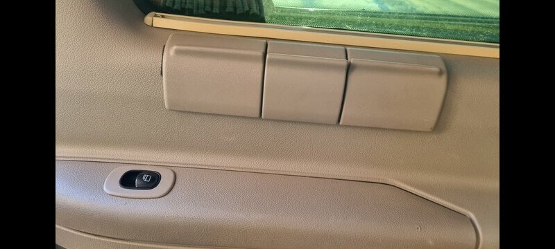 Пепельница Mercedes-Benz Viano  2007 2.2 Дизель 