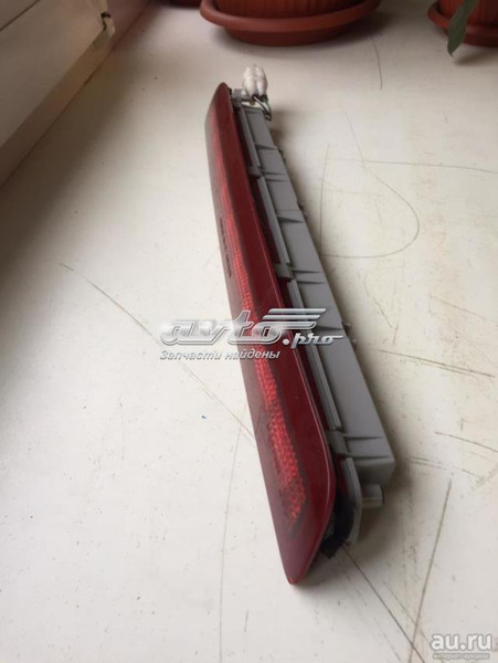 Дополнительный стоп-сигнал Toyota Land Cruiser Prado 120 2008 г.  4.0 л бензин Херсон