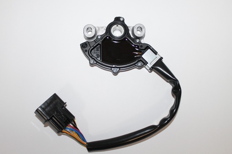 Селектор АКПП 8604A053   Mitsubishi L 200, Mitsubishi Pajero, Mitsubishi Pajero Sport, Mitsubishi Pajero Wagon