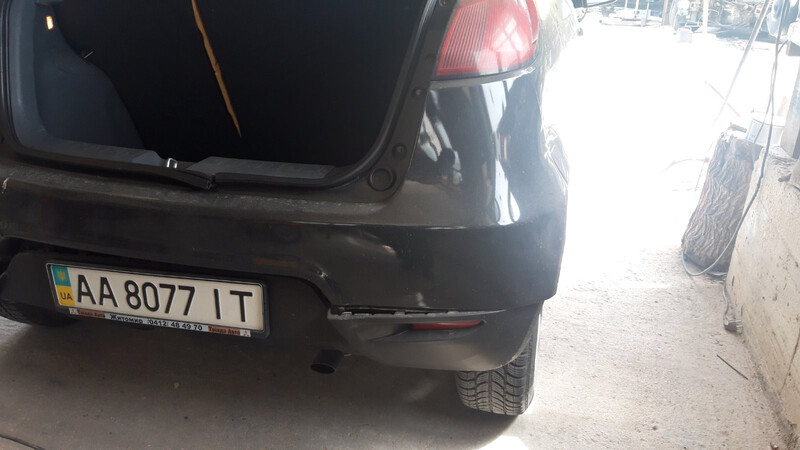 Бампер задній Mitsubishi Colt 2008 р.  1.3 л бензин Київ