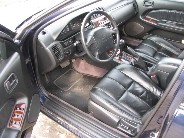Сидение Nissan Maxima A32  1997 2.0 Бензин Симферополь