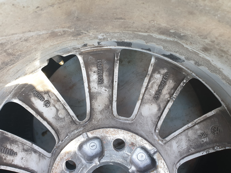 Диск литой Volkswagen Beetle 2011 г.  Киев