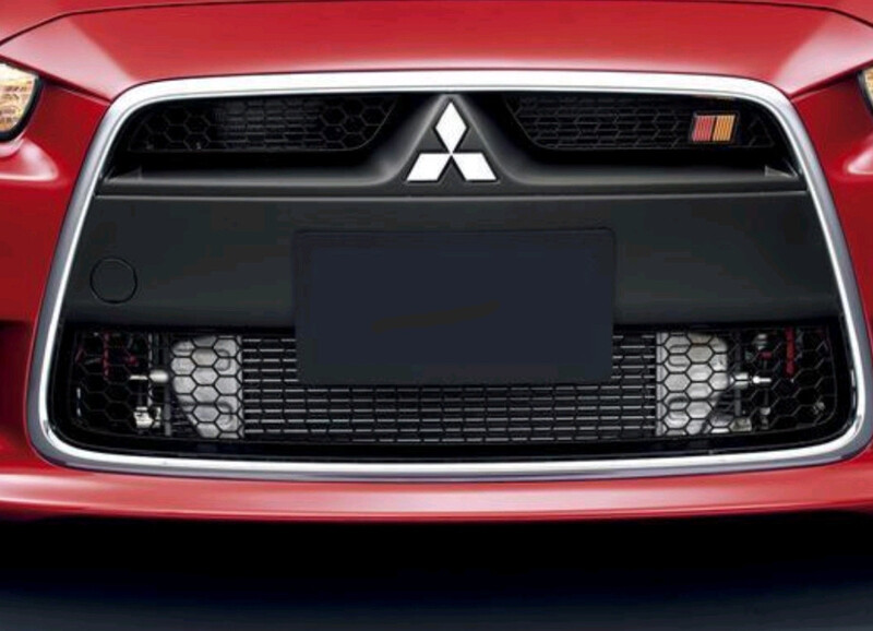 Хром окантовка на бампер Mitsubishi Lancer X Ralliart  2011 1.8 Бензин Киев