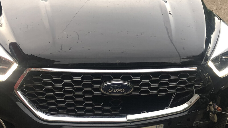 Решетка бампера Ford Kuga 2 универсал 2018 г.  2.0 л дизель Коломыя