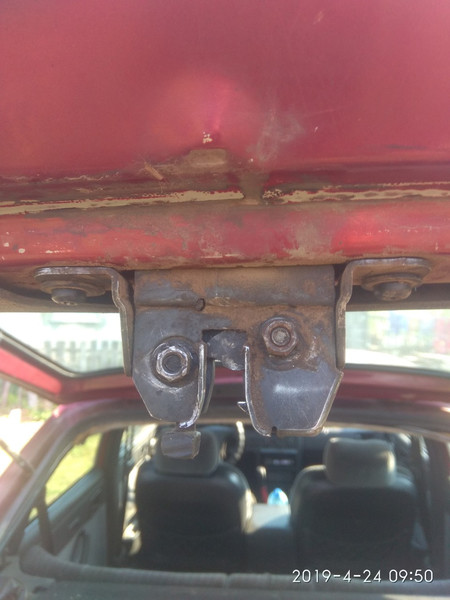 Замок ляды Ford Escort  1993 хэтчбек 1.4 Бензин Чернигов