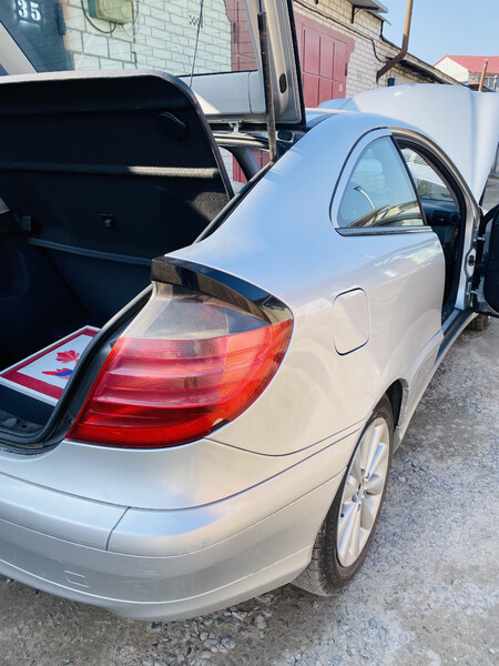 Стоп задний правый Mercedes C-Class хэтчбек 2001 г.  1.8 л бензин Белая Церковь