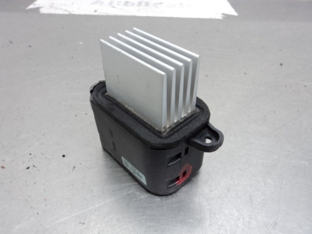 Резистор отопитель Nissan Pathfinder R51  2006 2.5 Дизель 