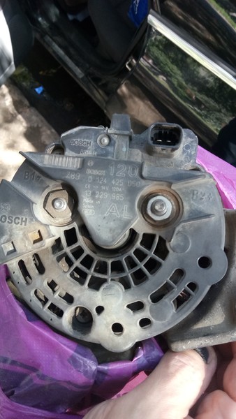 Генератор 0 124 425 050   Opel Astra